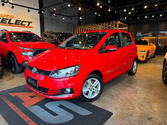 VOLKSWAGEN FOX 1.6 MSI HIGHLINE 16V FLEX 4P MANUAL VOLKSWAGEN FOX 1.6 MSI HIGHLINE 16V FLEX 4P MANUAL